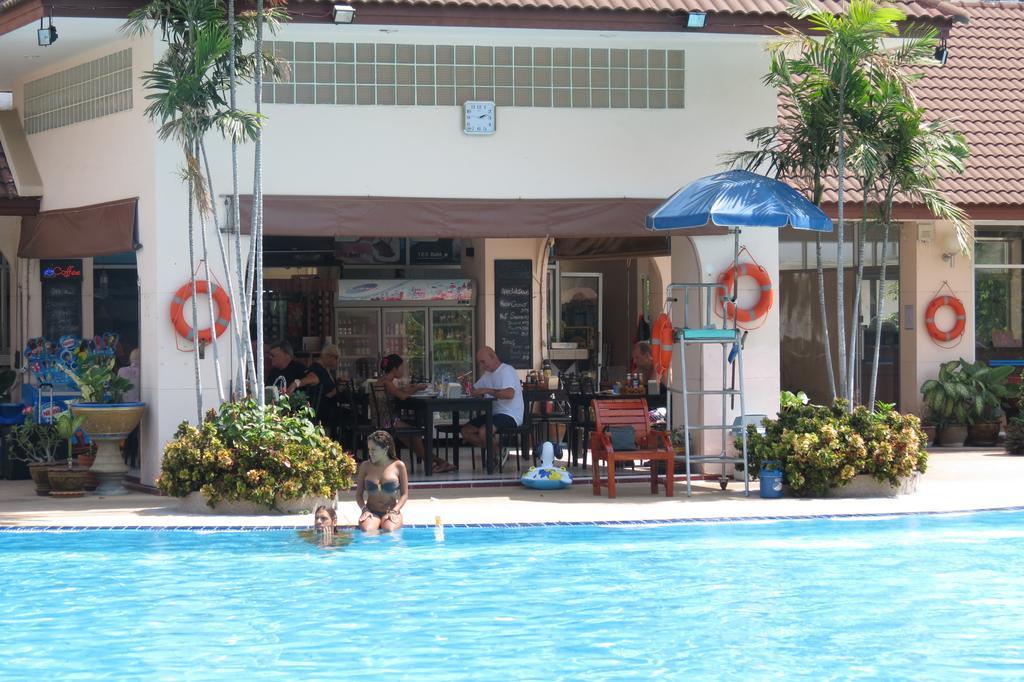 View Talay 1B Apartments Pattaya Exterior foto