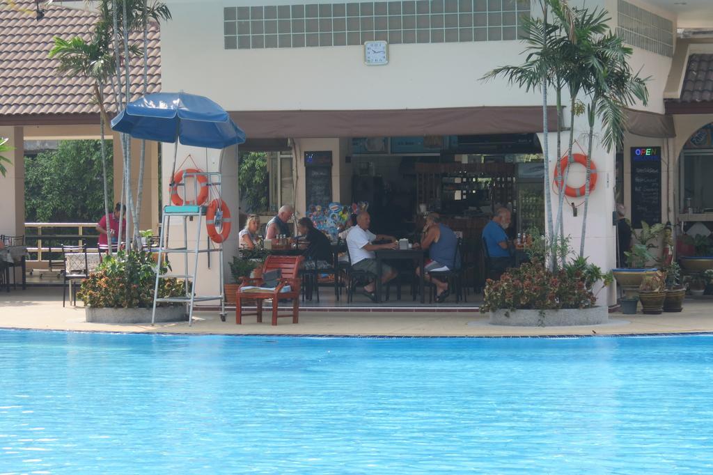 View Talay 1B Apartments Pattaya Exterior foto